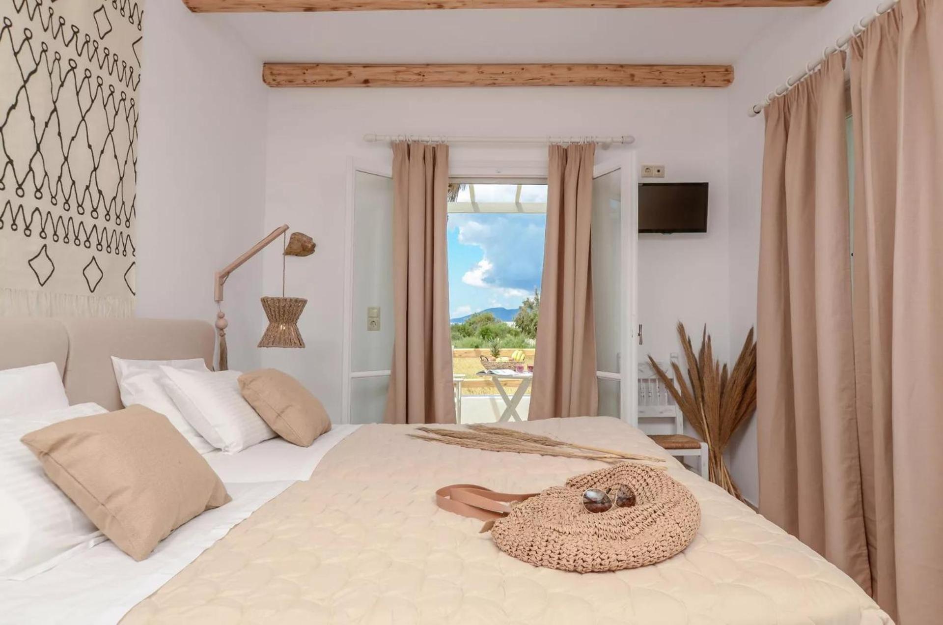 Glaronissi Affittacamere 3*